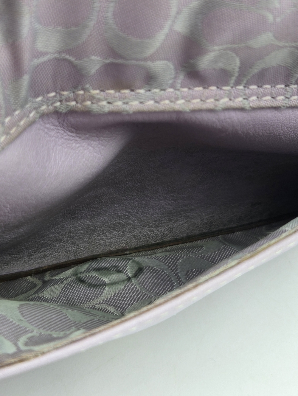 Coach Soho Lilac Wristlet - Picture 8 of 13